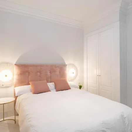 Pinar Vip Class C/granada Apartment Malaga